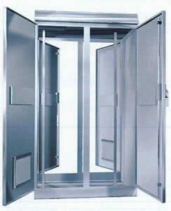large-quad-door-enclosure